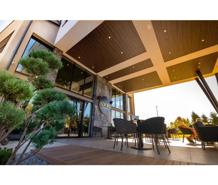 ADORE, Ljubljana bistro