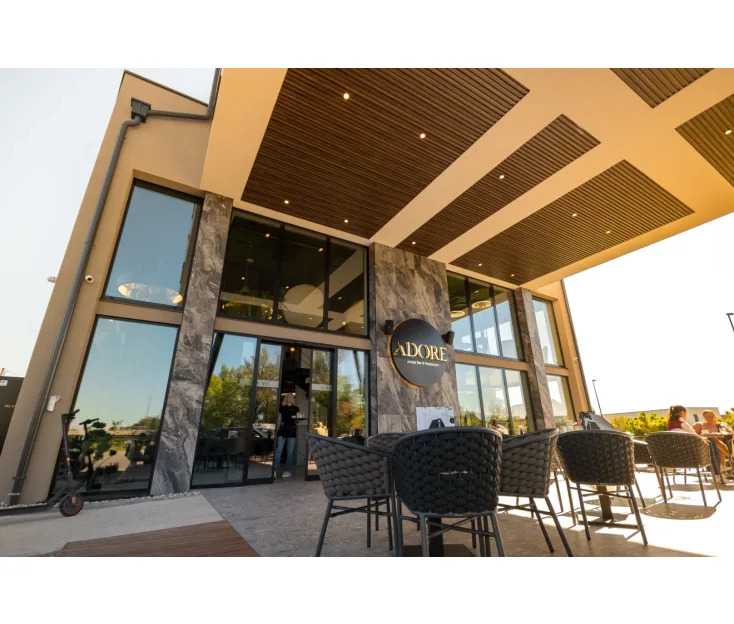 ADORE, Ljubljana bistro