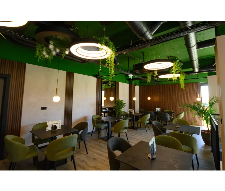 ADORE, Ljubljana bistro