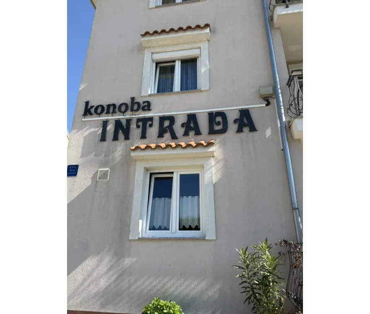 konoba intrada - malinska restavracija