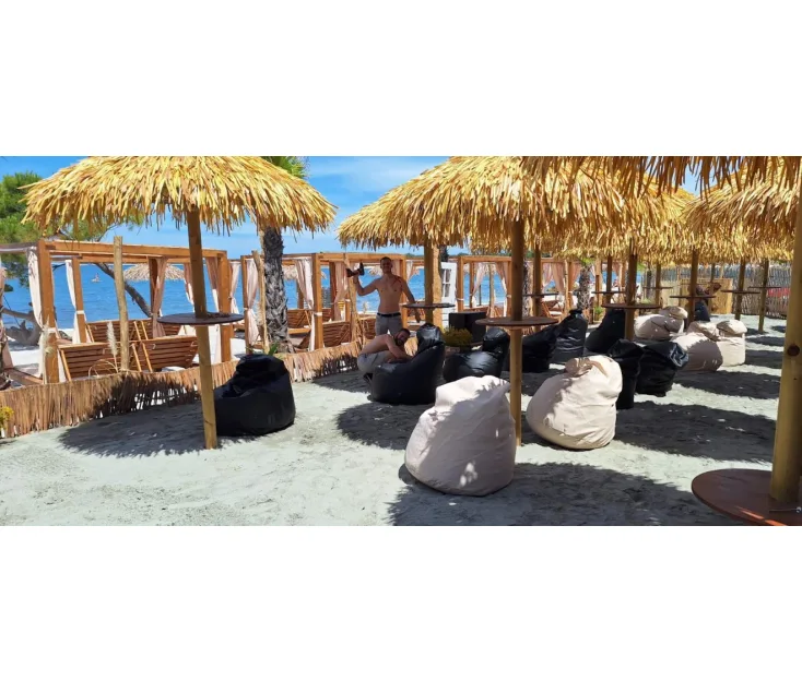 Beach Bar Sailor - Peroj bar