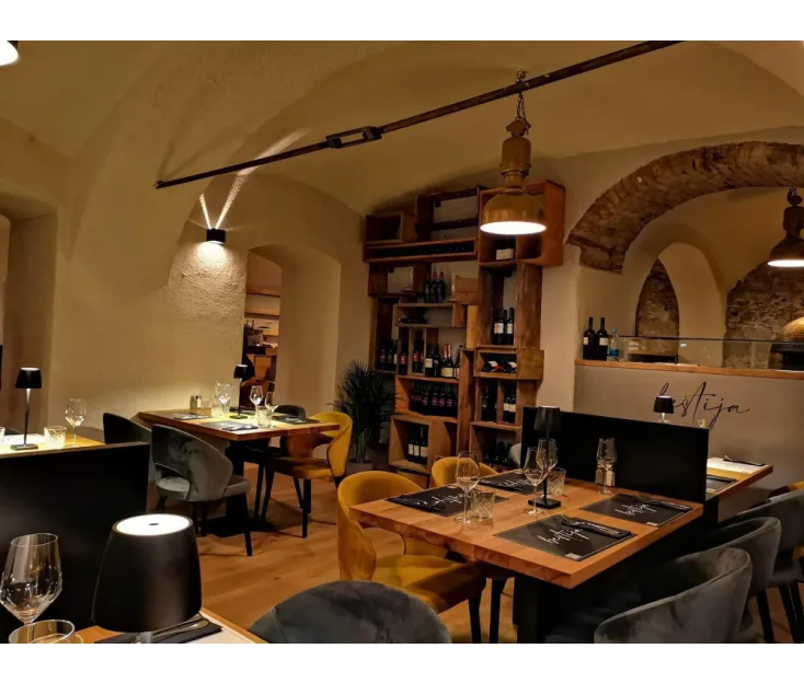 BEŠTIJA - LJUBLJANA bistro