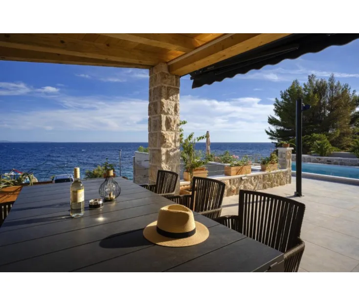 LUCE DI MARE - HVAR vila