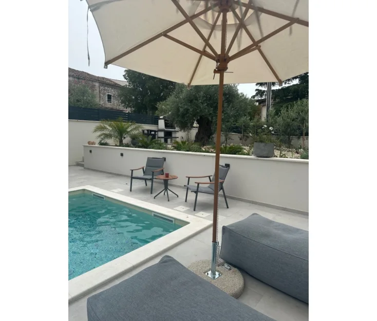 Apartmaji DiDixi - Pakoštane apartmaji