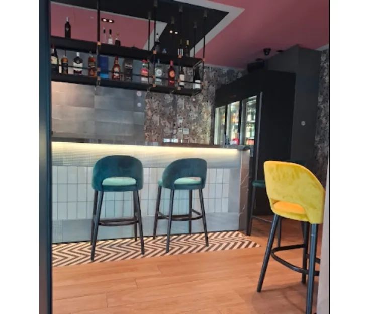 caffee bar spot - zagreb bar