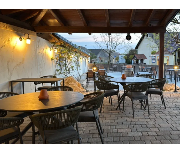 FERMENT – Cerklje na Gorenjskem pivnica i bistro