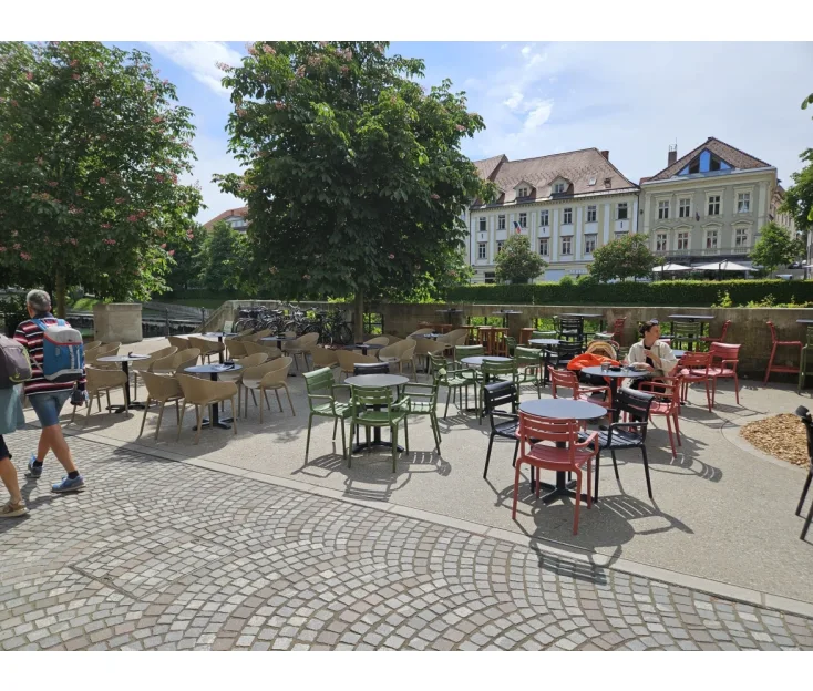 Maus - Ljubljana bar