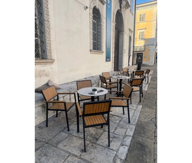 FORESTERIA, Koper bar