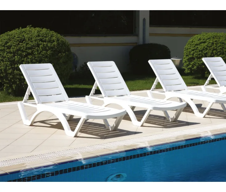 TERME N Lettino impilabile