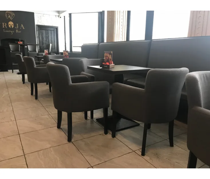 TROJA LOUNGE BAR lounge bar