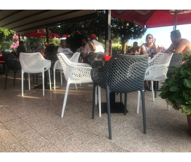 BAR NEVERA - CRIKVENICA