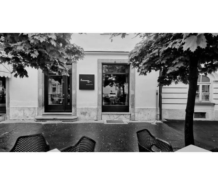 Kavarna Prešernova 15