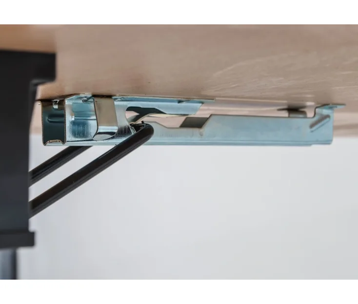 CONFERENCE T 160 KROM konferenčna miza