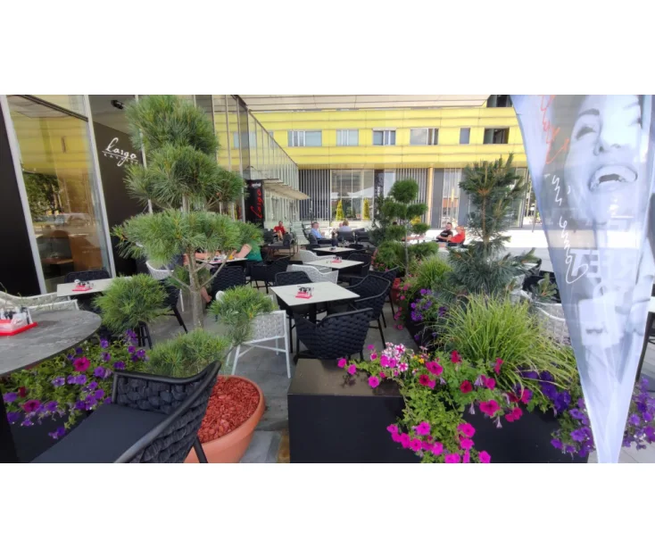 LARGO - LJUBLJANA