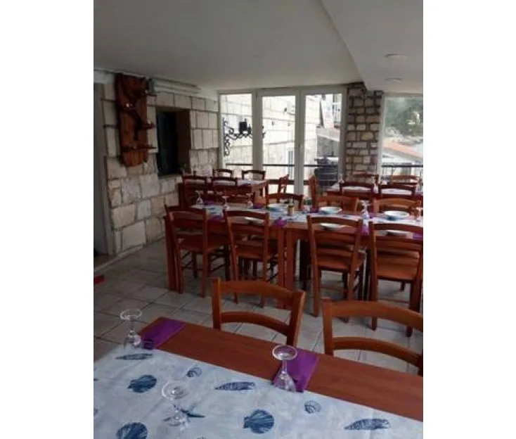 RESTAURANT O' LA LA, ISLAND ŠOLTA Ristorante