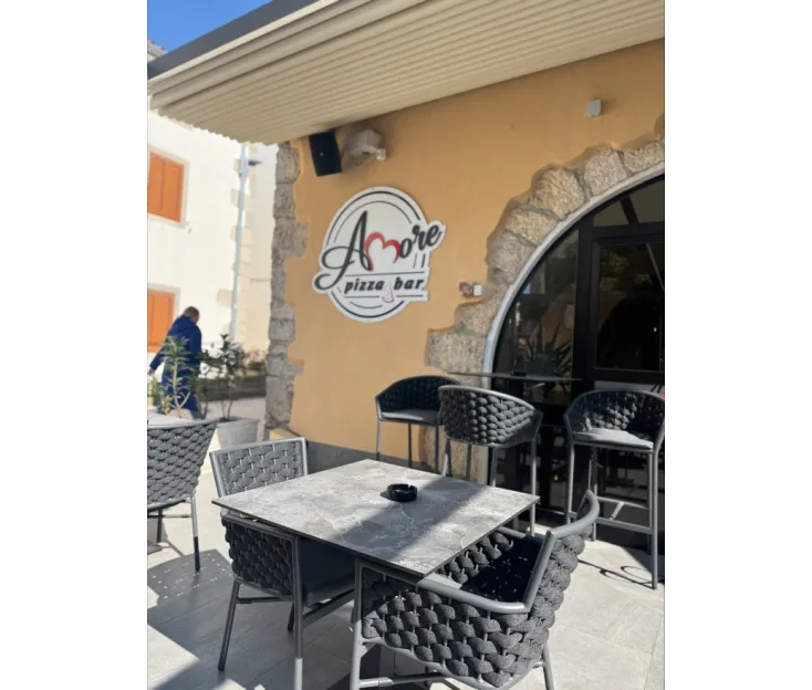 Amore Pizza Bar Pizzeria
