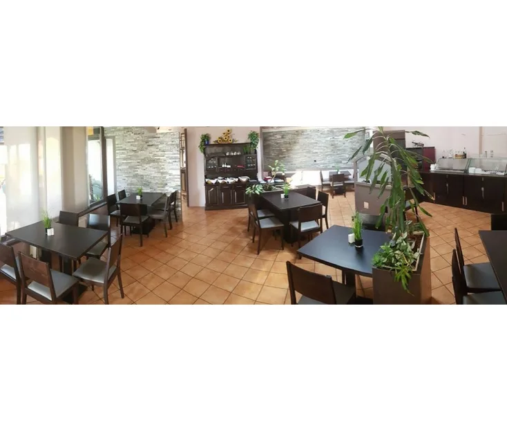 Restavracija Center, Lesce.