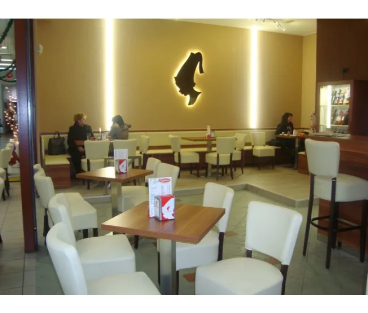 SPAR SEŽANA- stoli in mize Škerjanc.