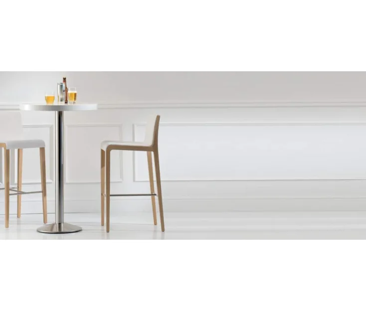 Young 426 H bar stool
