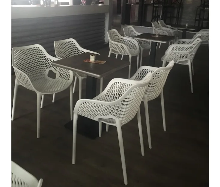 Aruba Club, Pula club